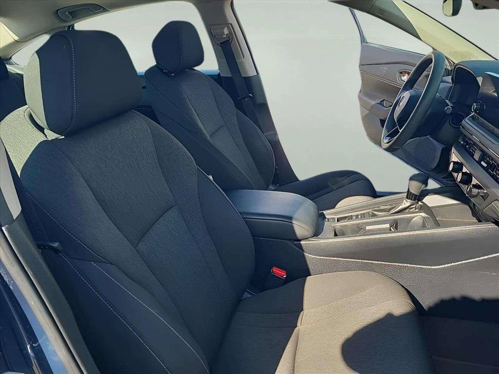Used 2023 Honda Accord EX image 27