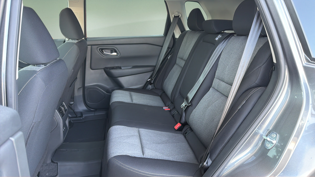 New 2026 Nissan Rogue SV AWD/4WD image 16