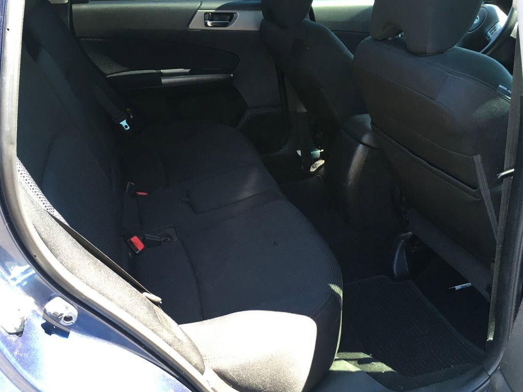 Used 2012 Subaru Forester 2.5X Premium AWD/4WD image 8