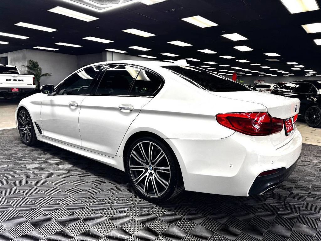 Used 2018 BMW 540i image 9