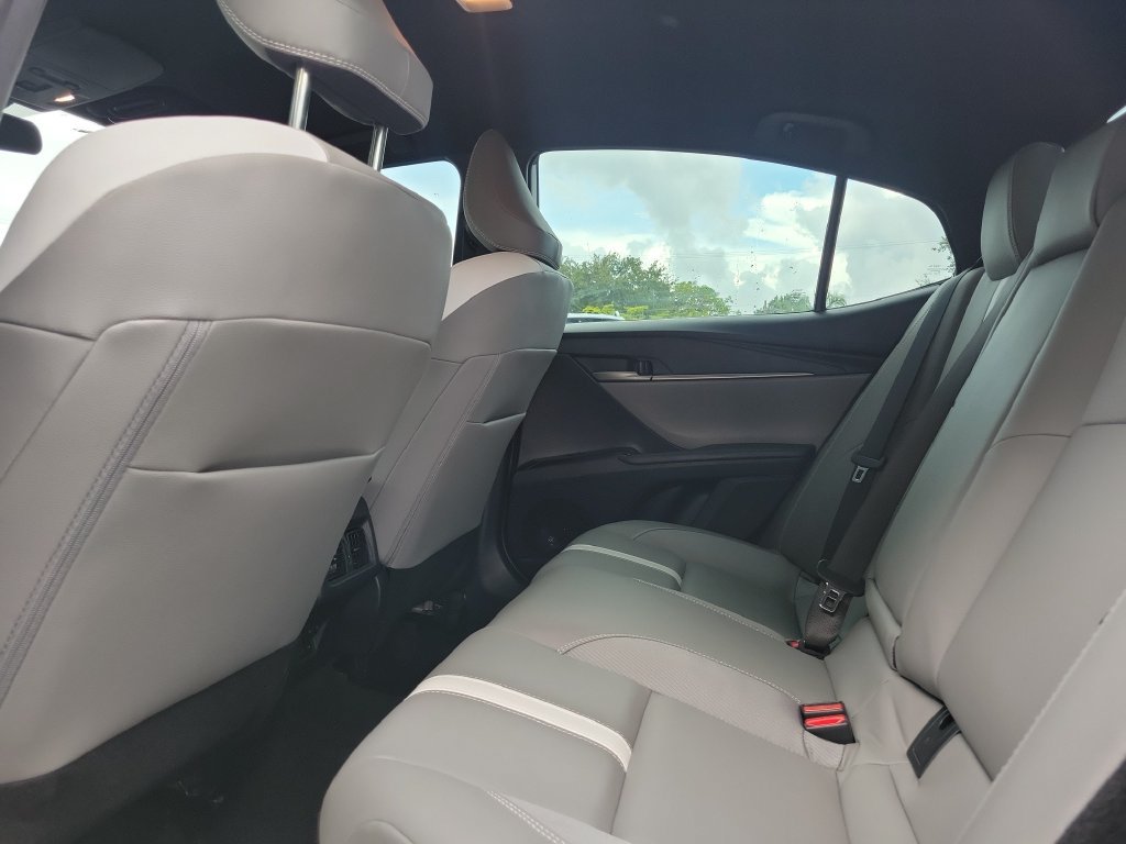 Used 2026 Toyota Camry SE FWD image 15