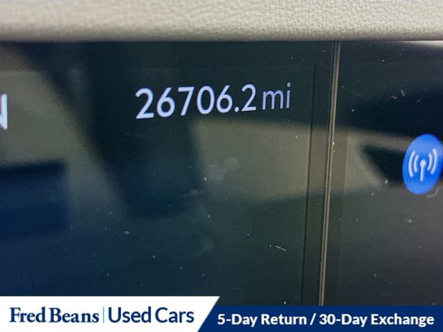 Used 2024 Lincoln Nautilus Reserve w/ Equipment Group 202A AWD/4WD image 17