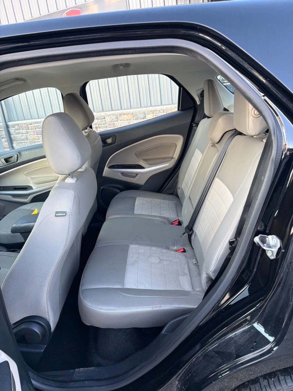 Used 2021 Ford EcoSport S image 9