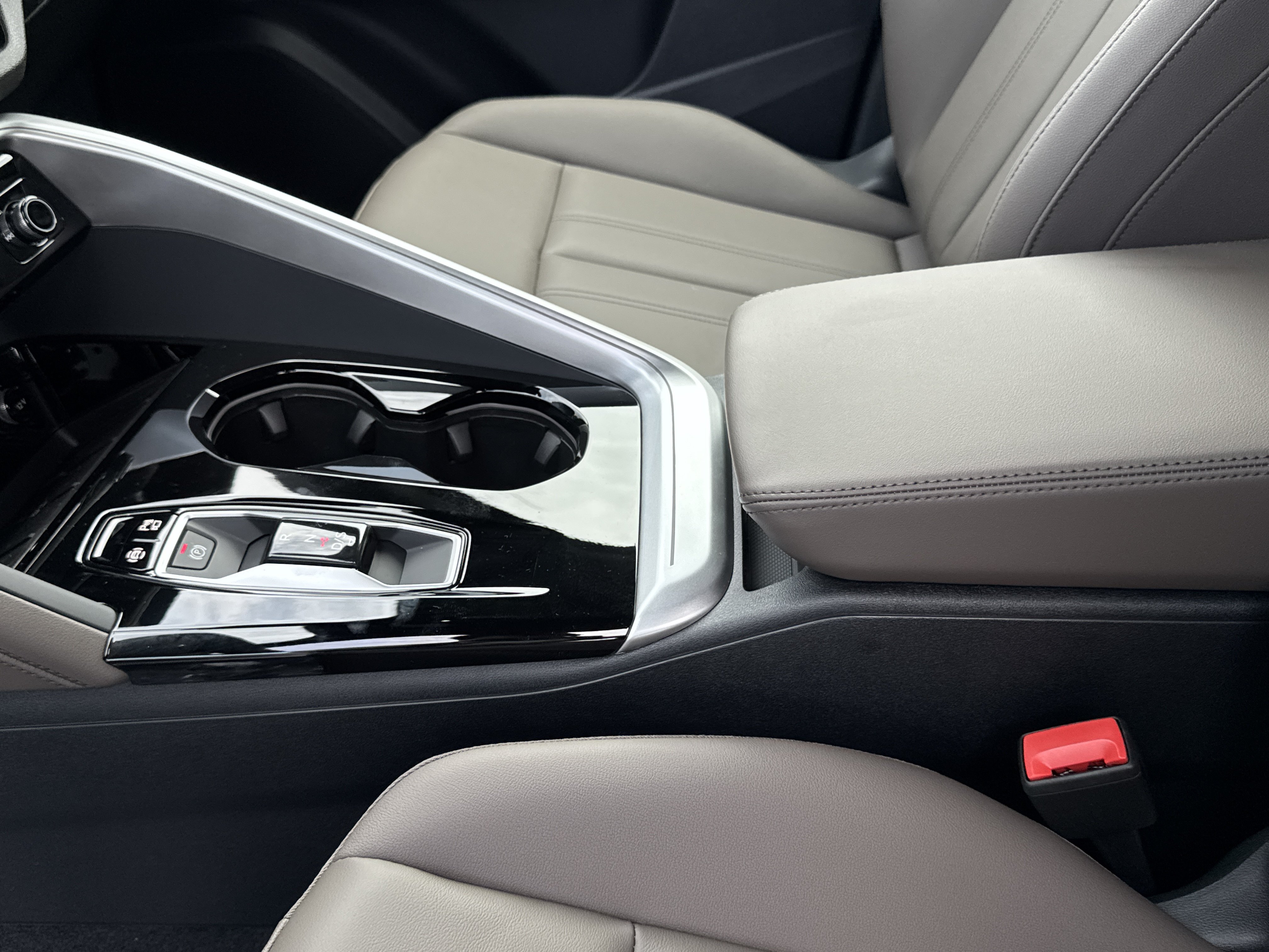 New 2026 Audi Q5 Premium Plus AWD/4WD image 22