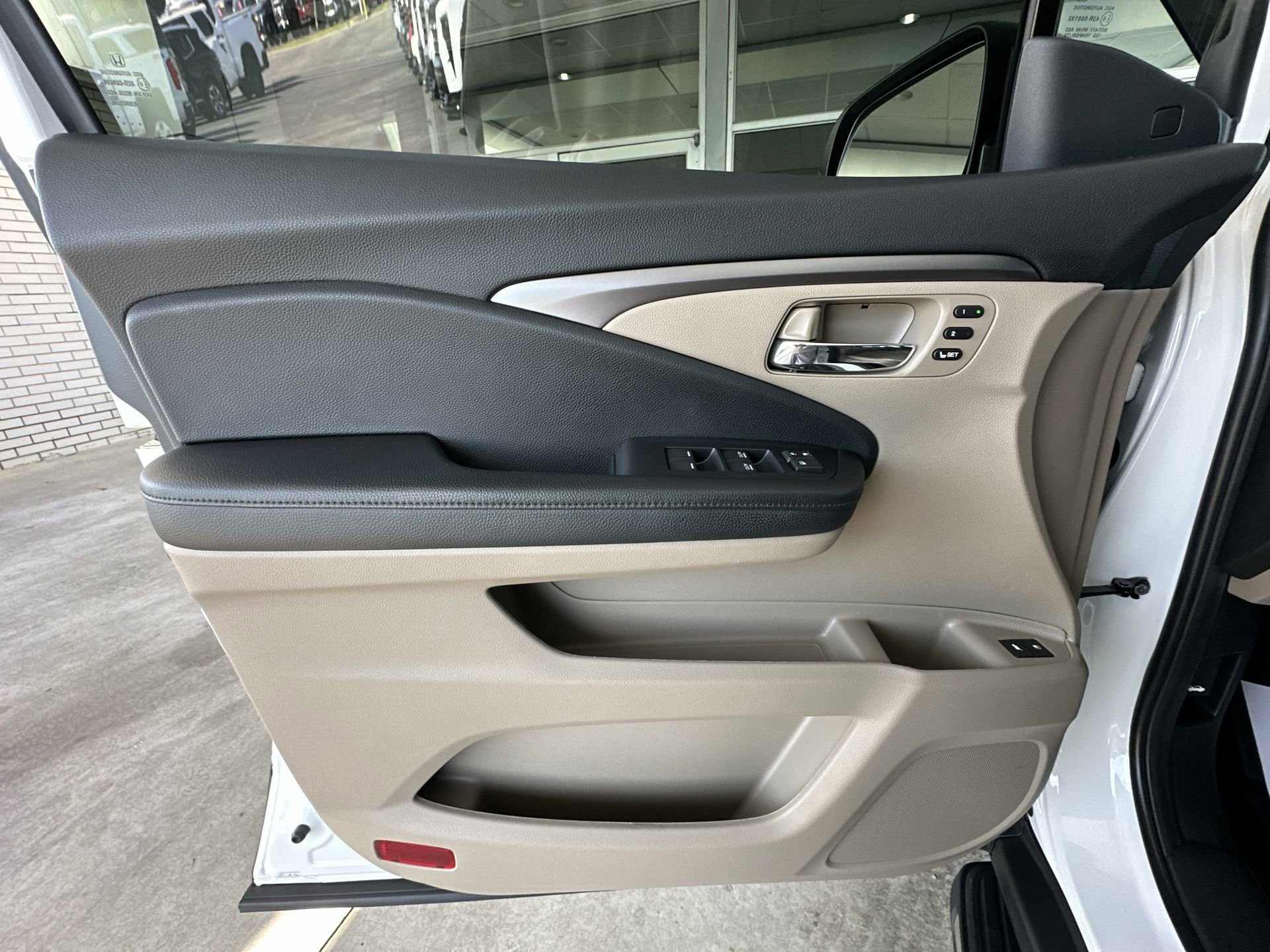 Used 2022 Honda Pilot EX-L image 22