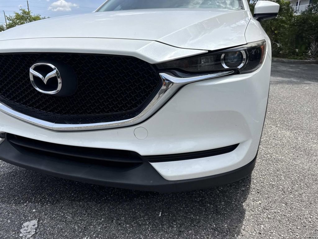Used 2017 MAZDA CX-5 Sport AWD/4WD image 10