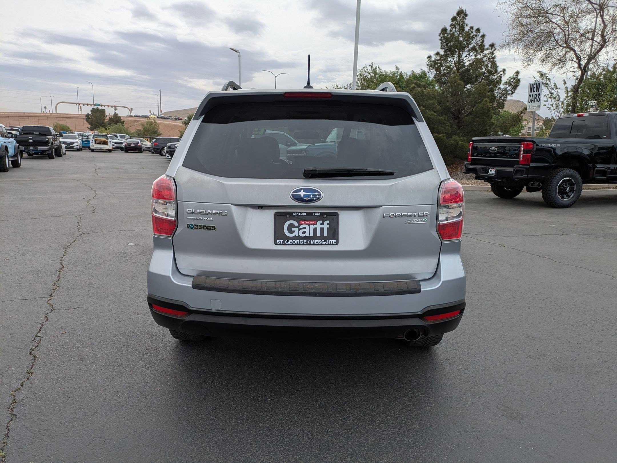 Used 2015 Subaru Forester 2.5i Limited image 5