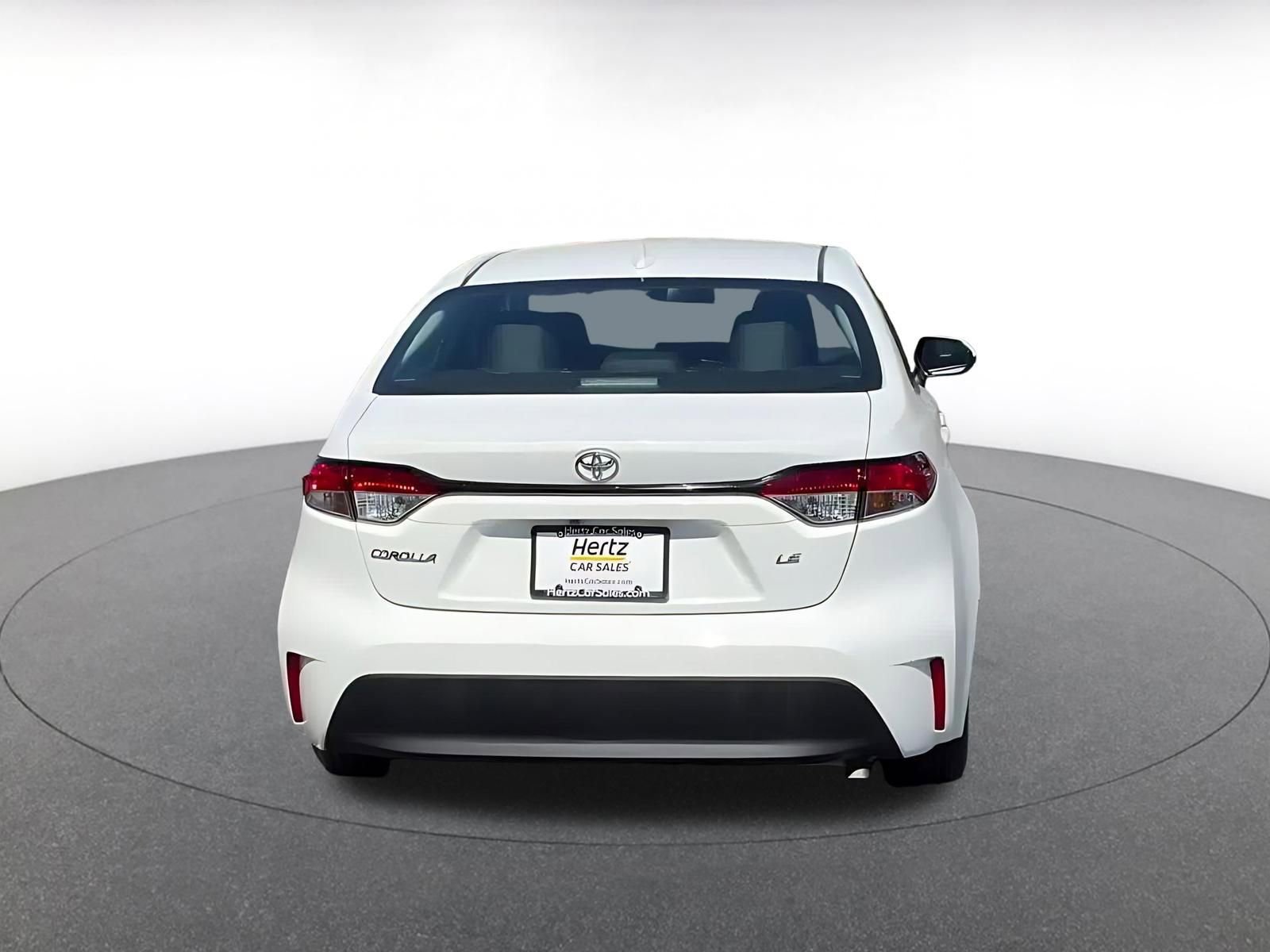 Used 2025 Toyota Corolla LE image 12