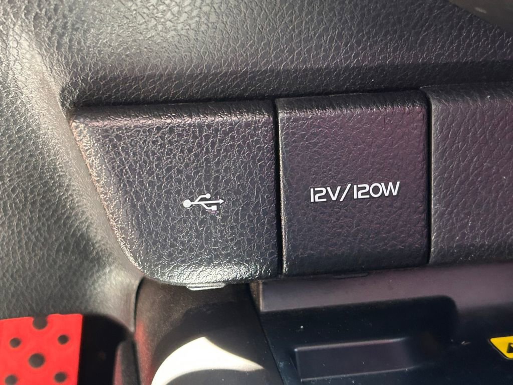 Used 2024 Toyota Camry XSE FWD image 25