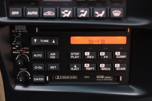 Used 1994 Chevrolet Corvette Convertible RWD image 16