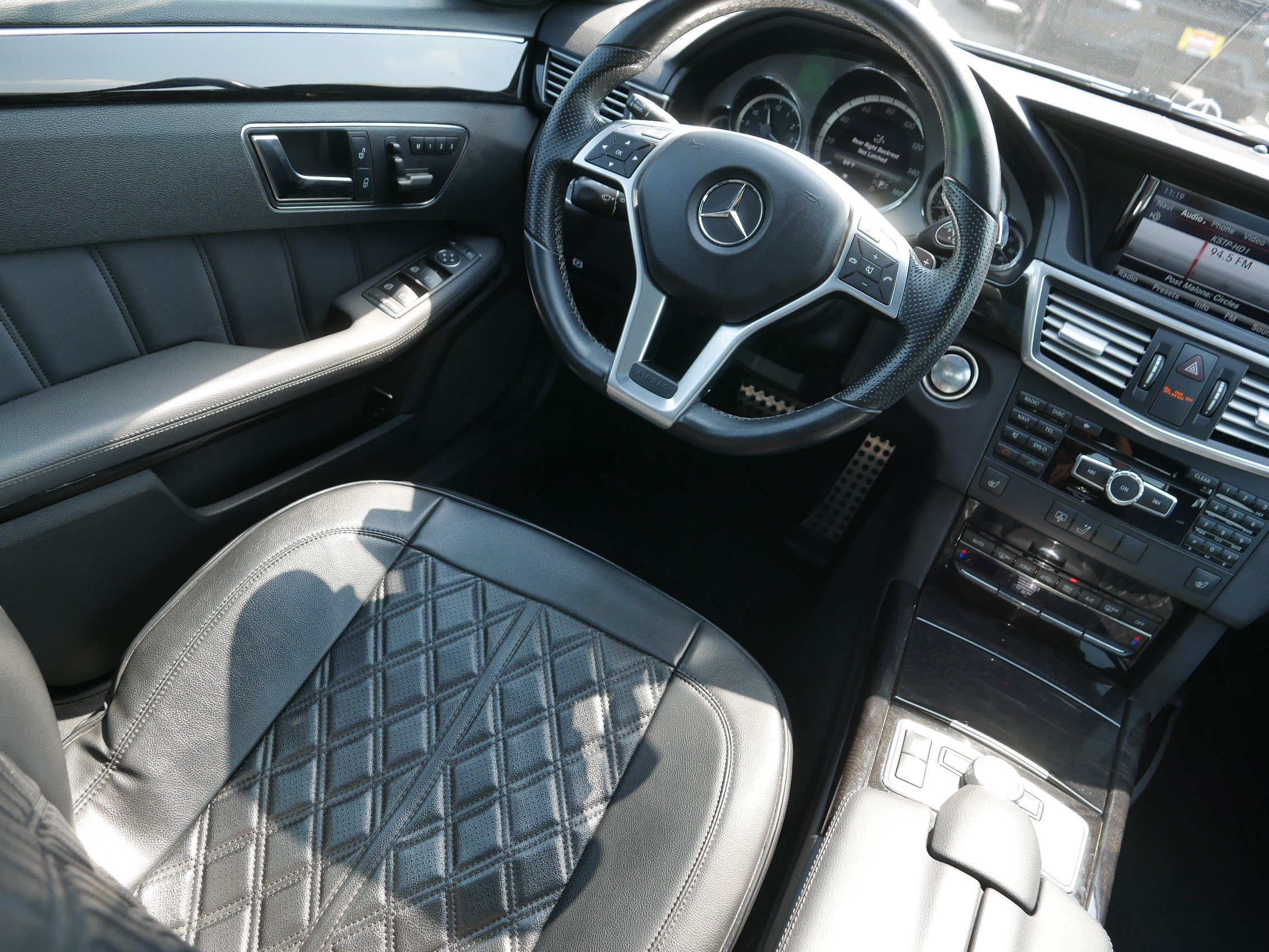 Used 2013 Mercedes-Benz E 350 4MATIC Sedan image 9