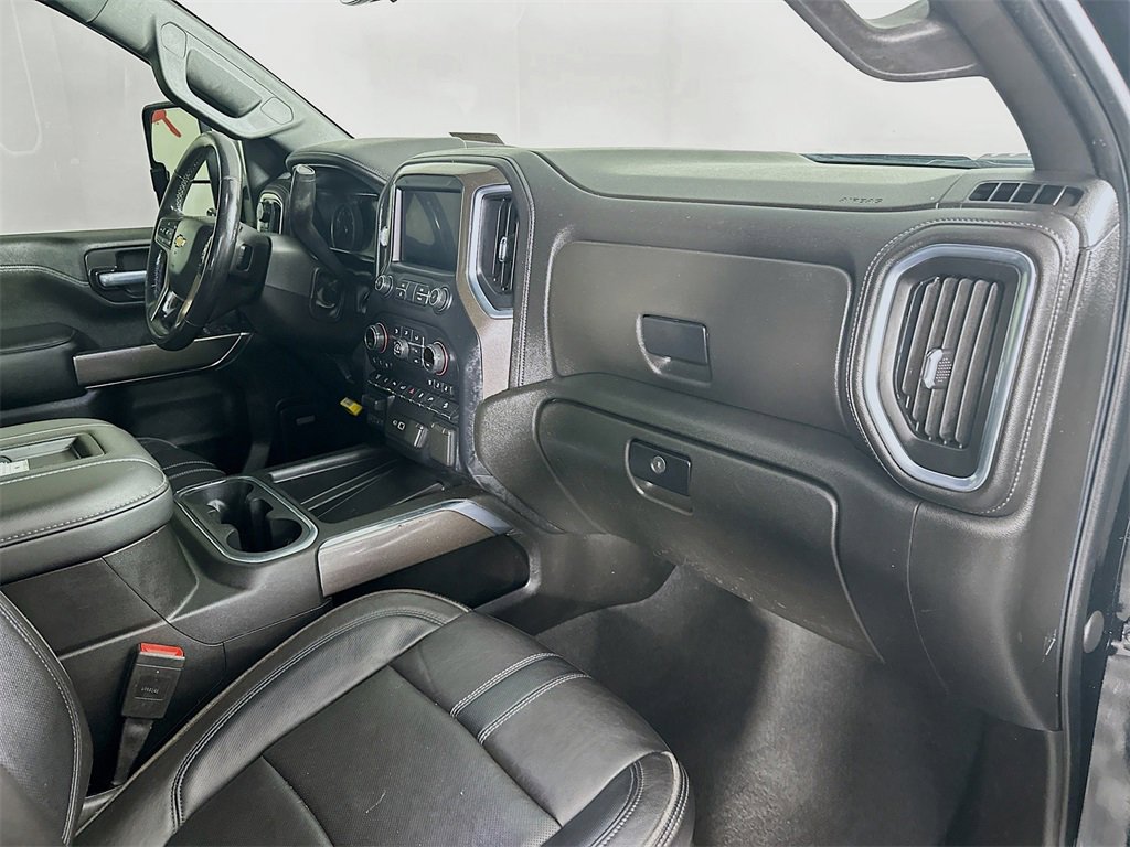 Used 2021 Chevrolet Silverado 3500 High Country w/ Z71 Off-Road Package image 31
