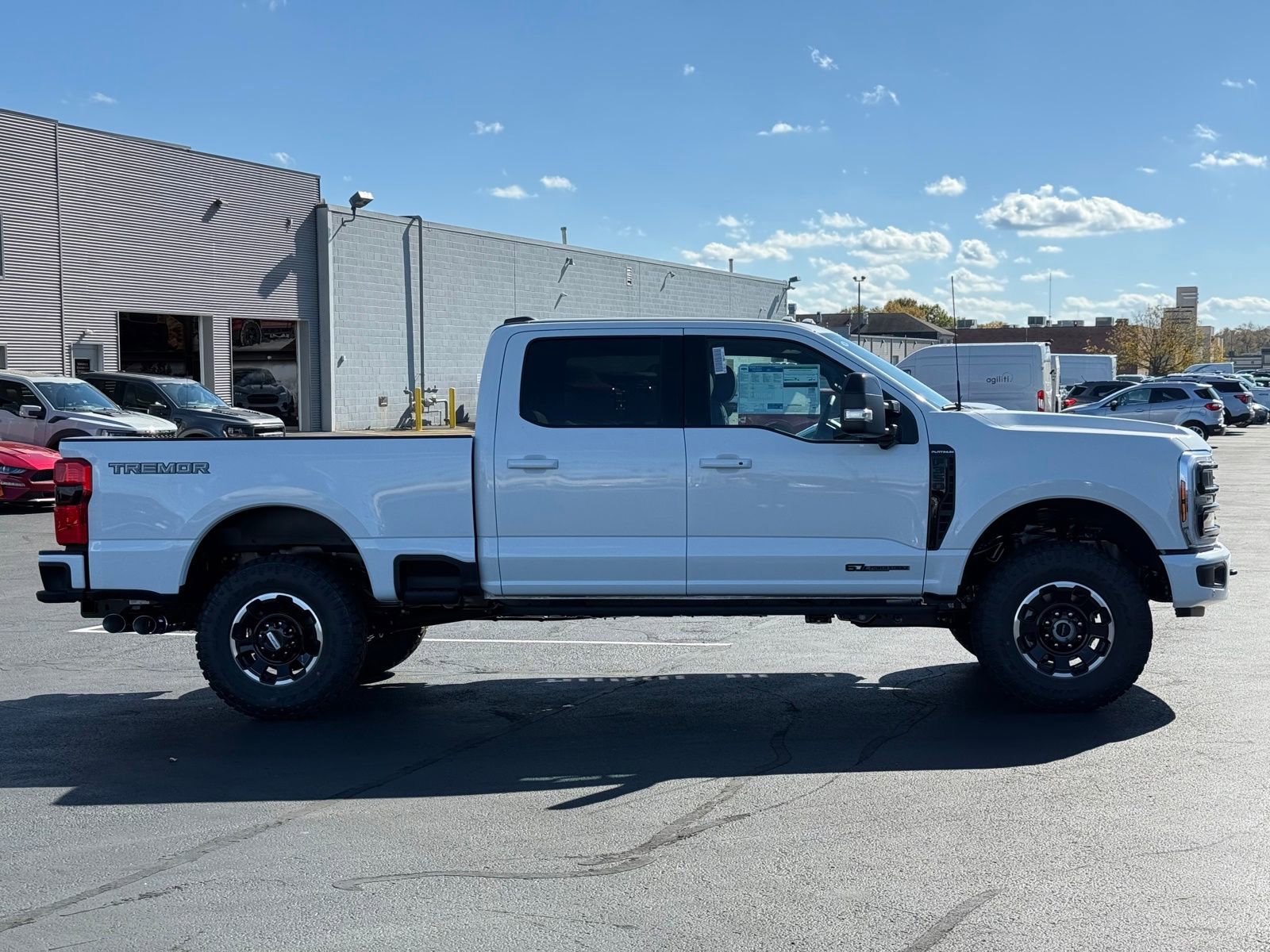 New 2026 Ford F350 4x4 Crew Cab Super Duty image 7