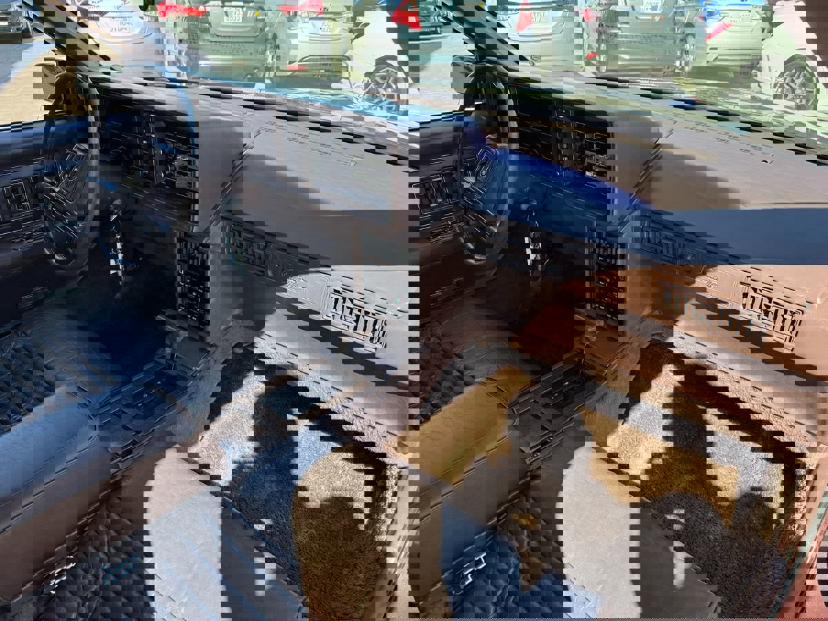 Used 1989 Cadillac Eldorado image 16