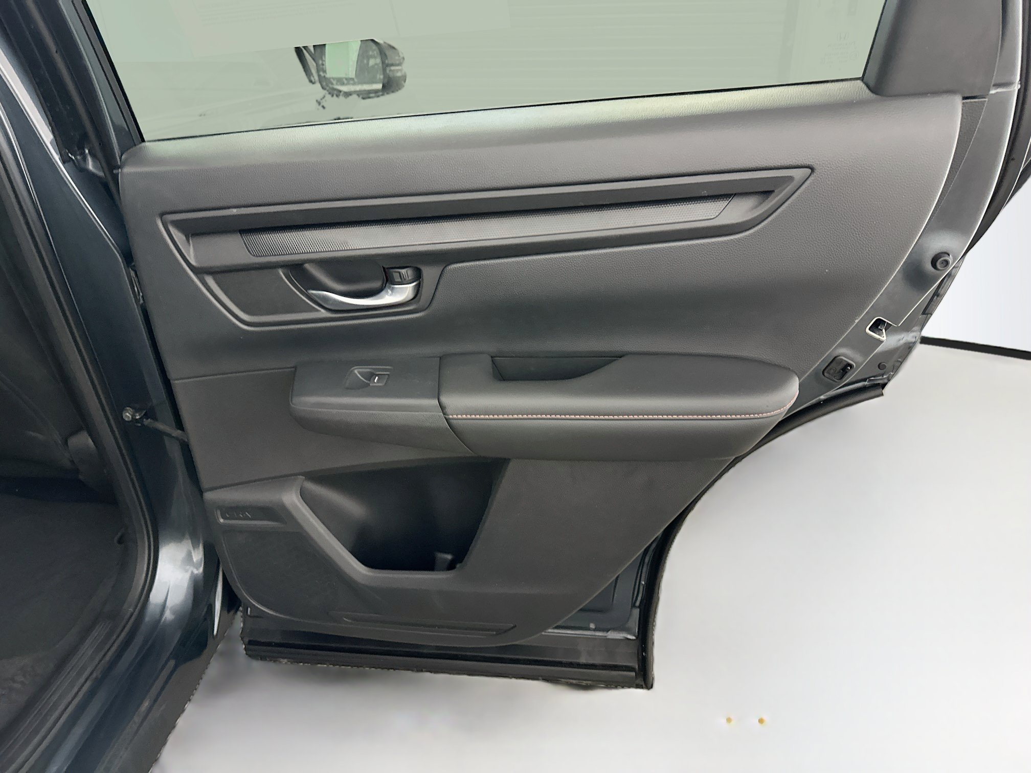 Used 2025 Honda CR-V Sport image 31
