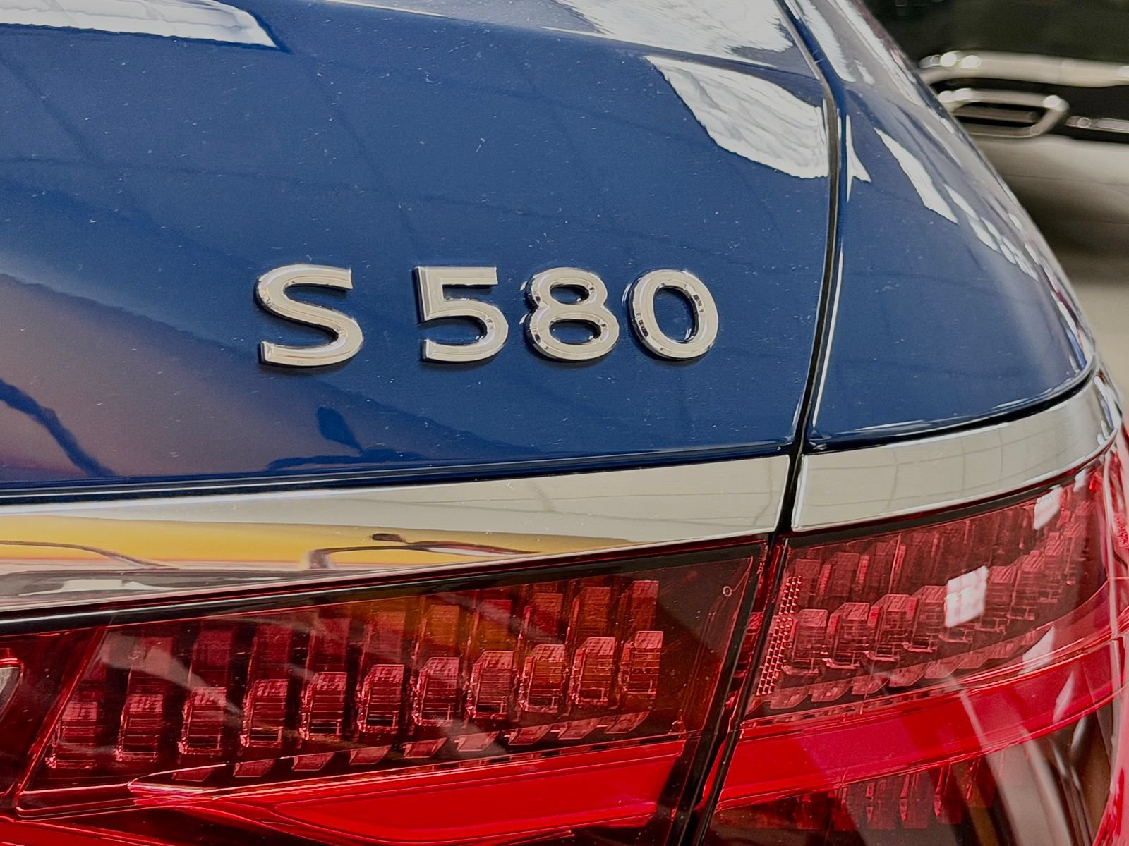 New 2026 Mercedes-Benz Maybach S 580 4MATIC image 12