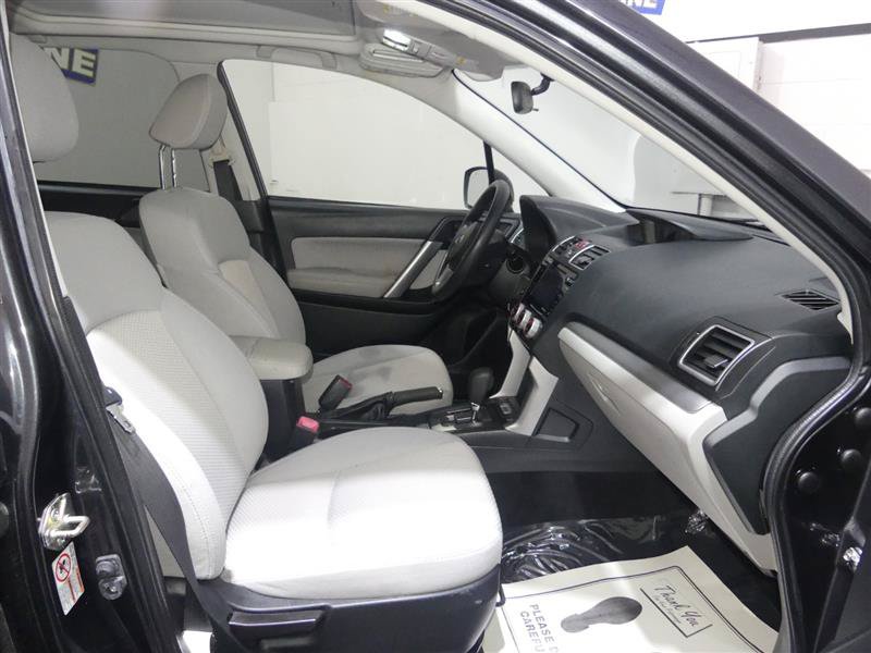 Used 2018 Subaru Forester 2.5i Premium AWD/4WD image 22