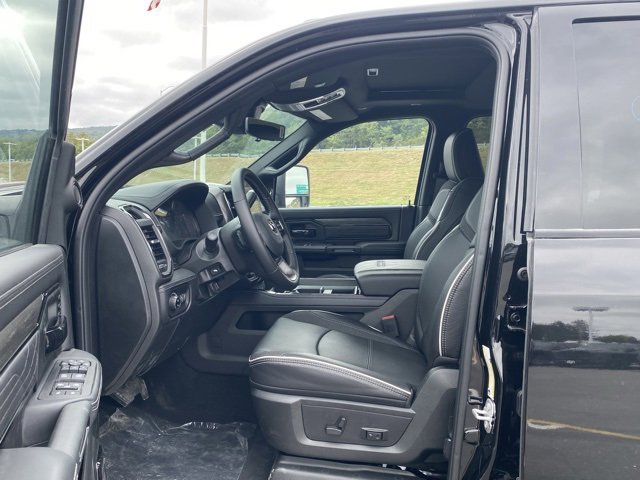 New 2026 RAM 2500 Limited image 16