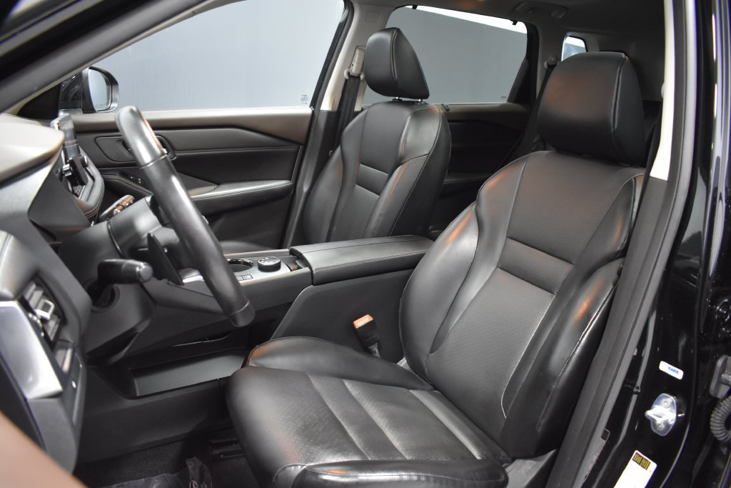Certified 2023 Nissan Rogue SV w/ SV Premium Package AWD/4WD image 5