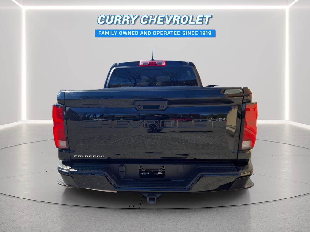 Used 2024 Chevrolet Colorado Z71 w/ Z71 Convenience Package 2 image 16