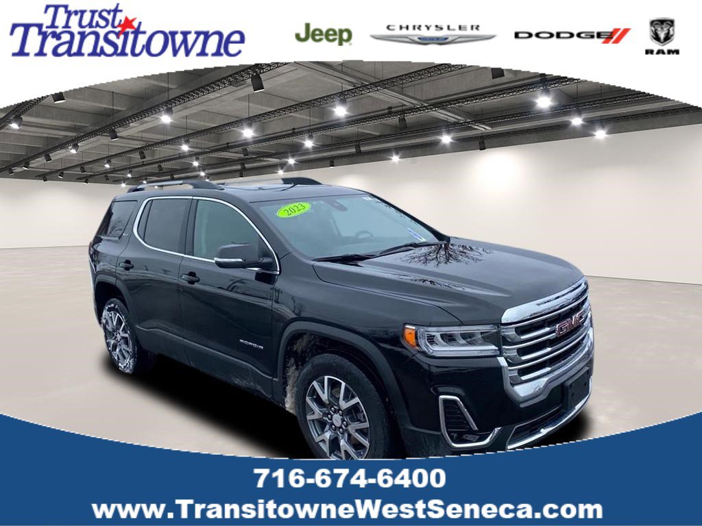 Used 2023 GMC Acadia SLT w/ Preferred Package