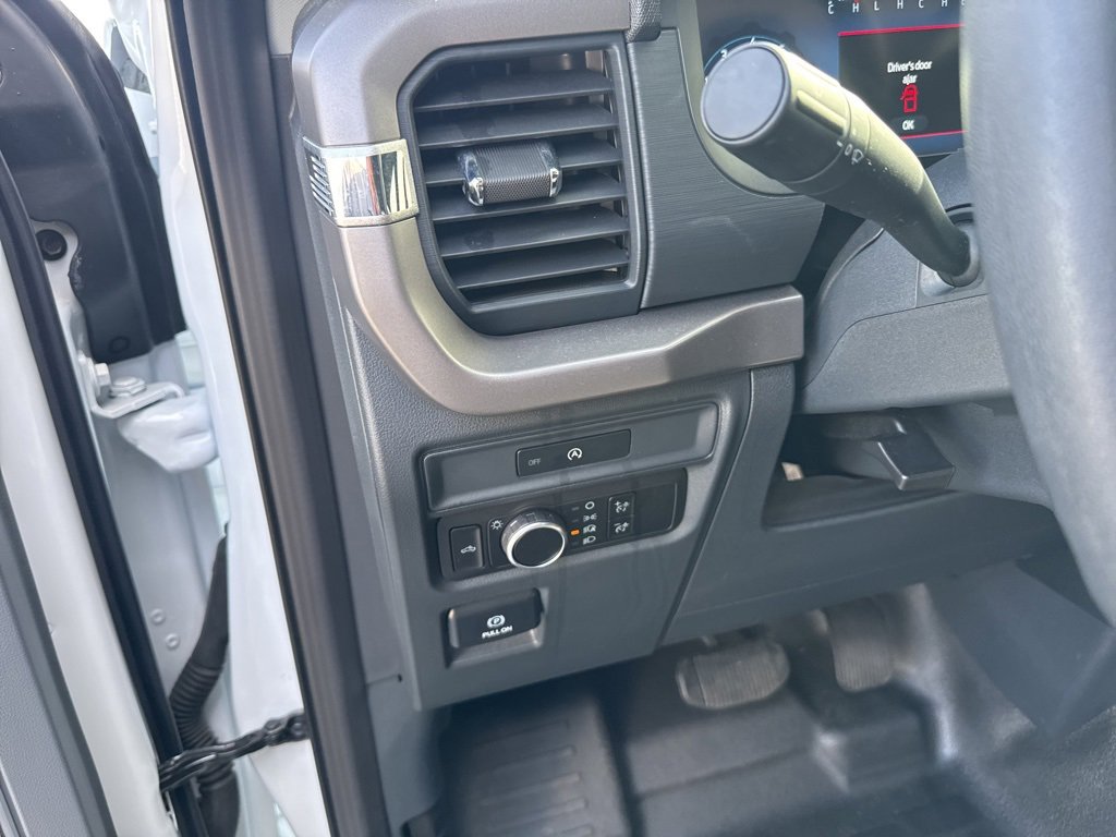 Used 2025 Ford F150 XL image 18