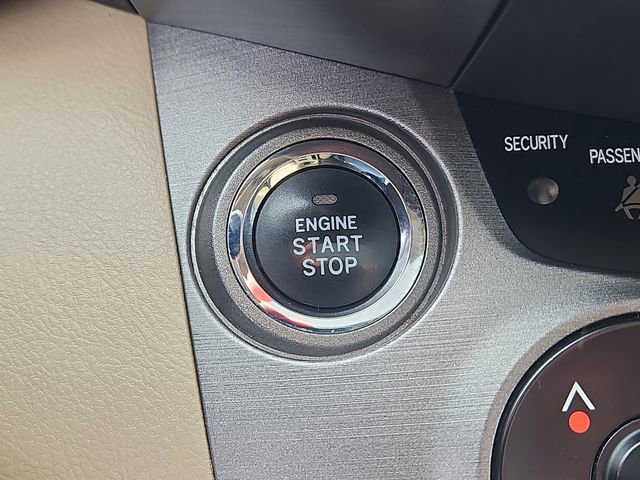 Used 2011 Toyota RAV4 Limited w/ Limited Extra Value Pkg image 23