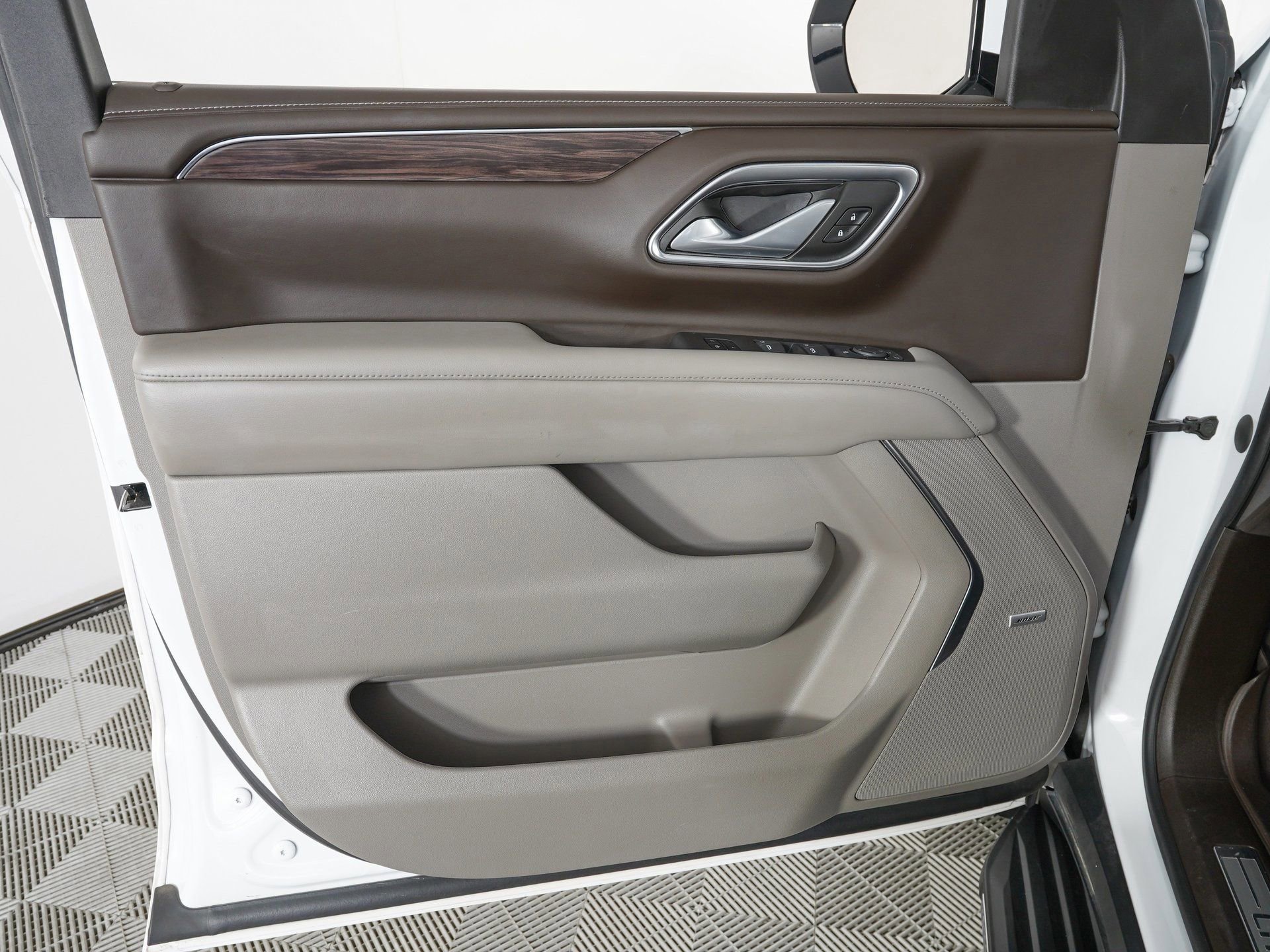 Used 2022 Chevrolet Tahoe LT image 16