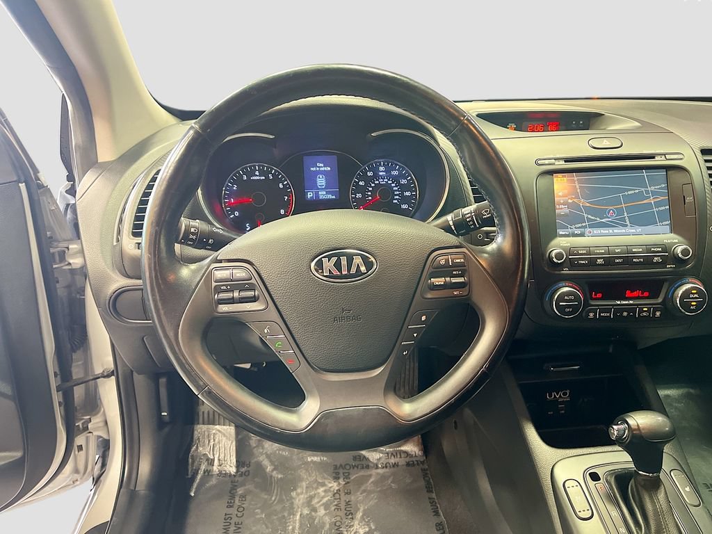 Used 2016 Kia Forte Koup EX w/ EX Premium Package FWD image 11