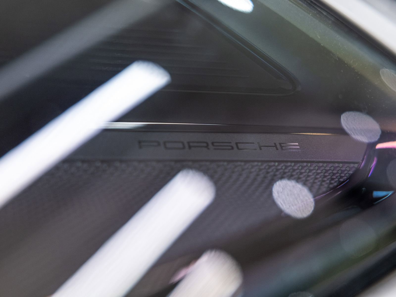 Certified 2025 Porsche Cayenne image 14