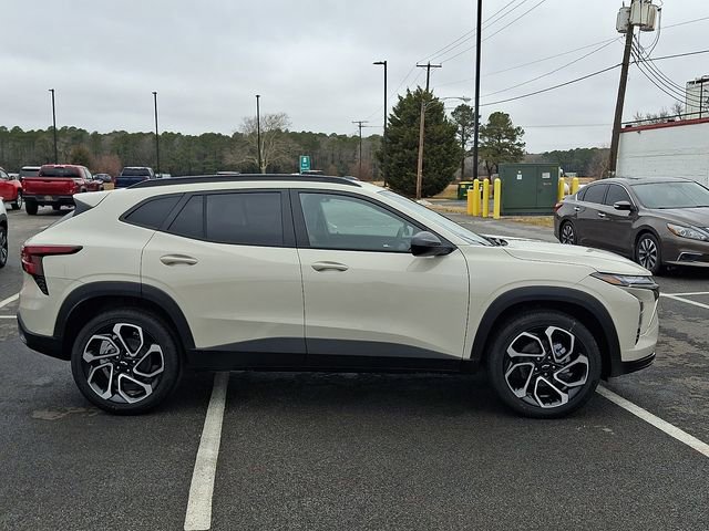 New 2026 Chevrolet Trax RS w/ Sunroof Package image 5