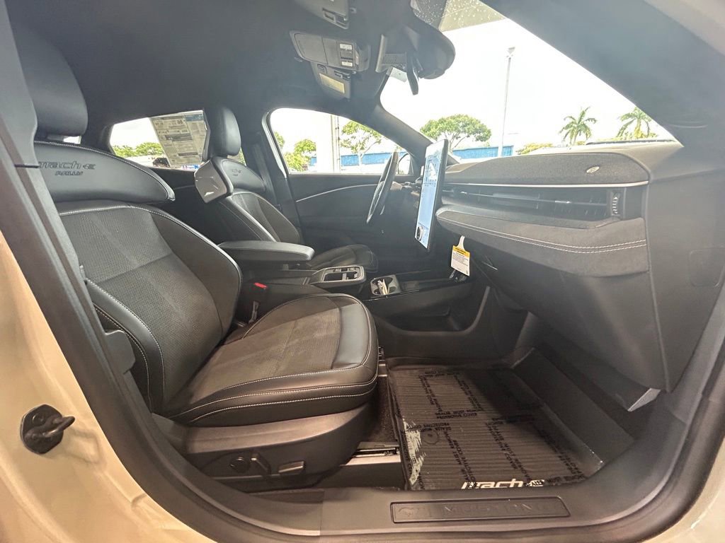 New 2025 Ford Mustang Mach-E GT w/ Interior Protection Package AWD/4WD image 20