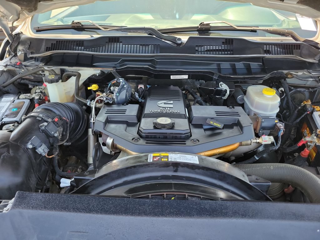 Used 2017 RAM 2500 Laramie AWD/4WD image 35