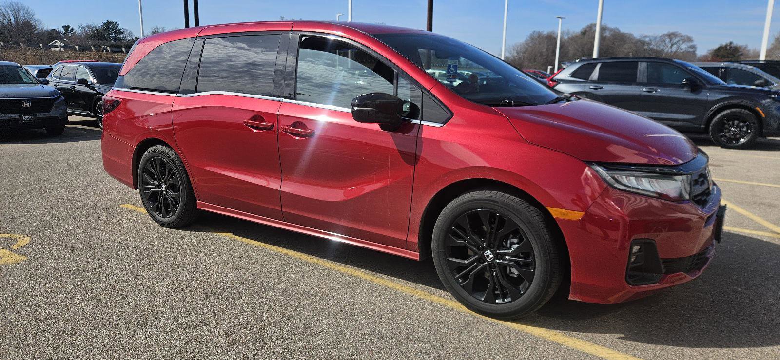 Used 2025 Honda Odyssey Sport-L image 3