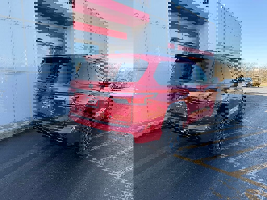 New 2026 Toyota Sequoia Platinum image 5