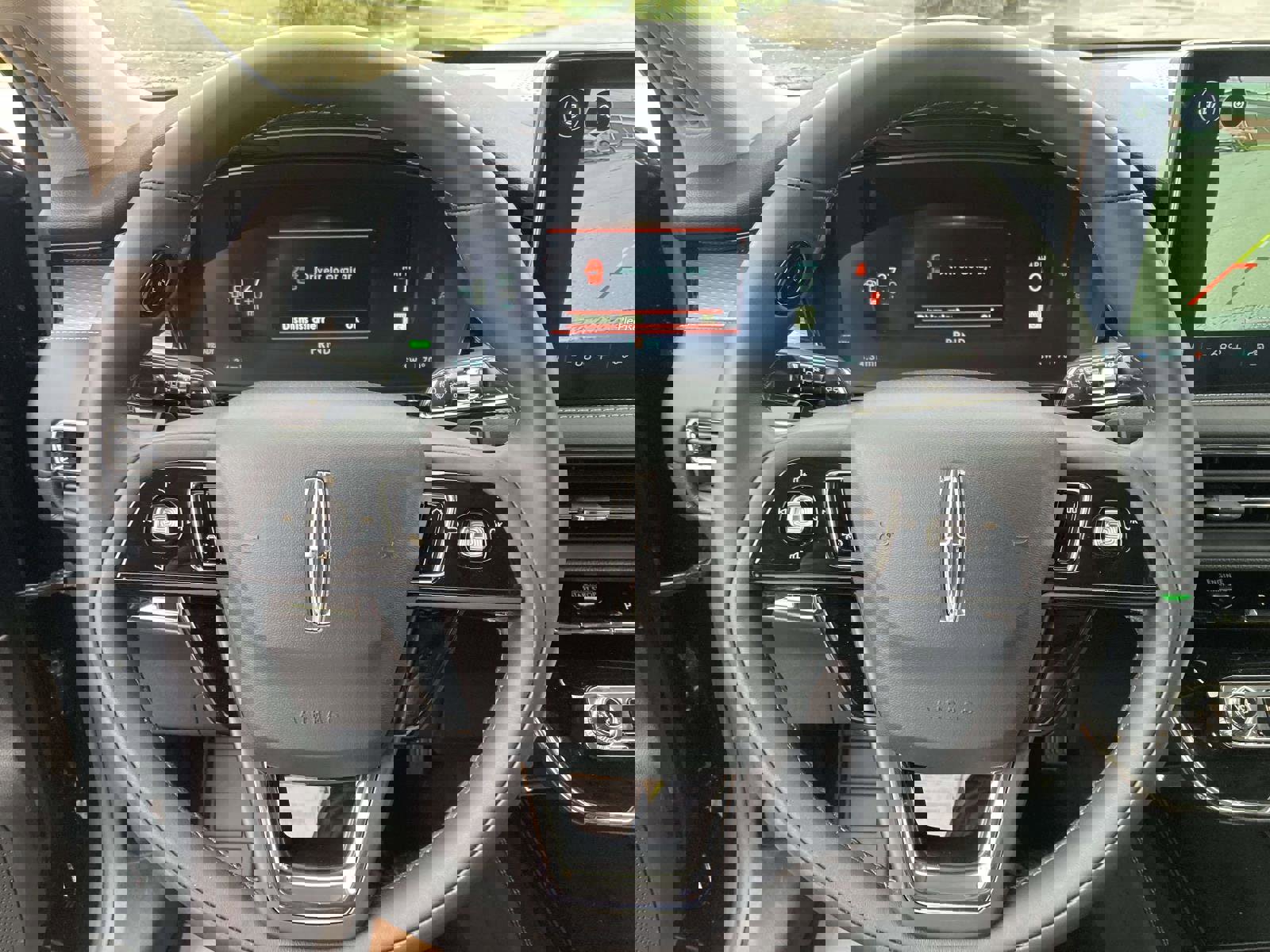 New 2025 Lincoln Corsair Grand Touring image 31