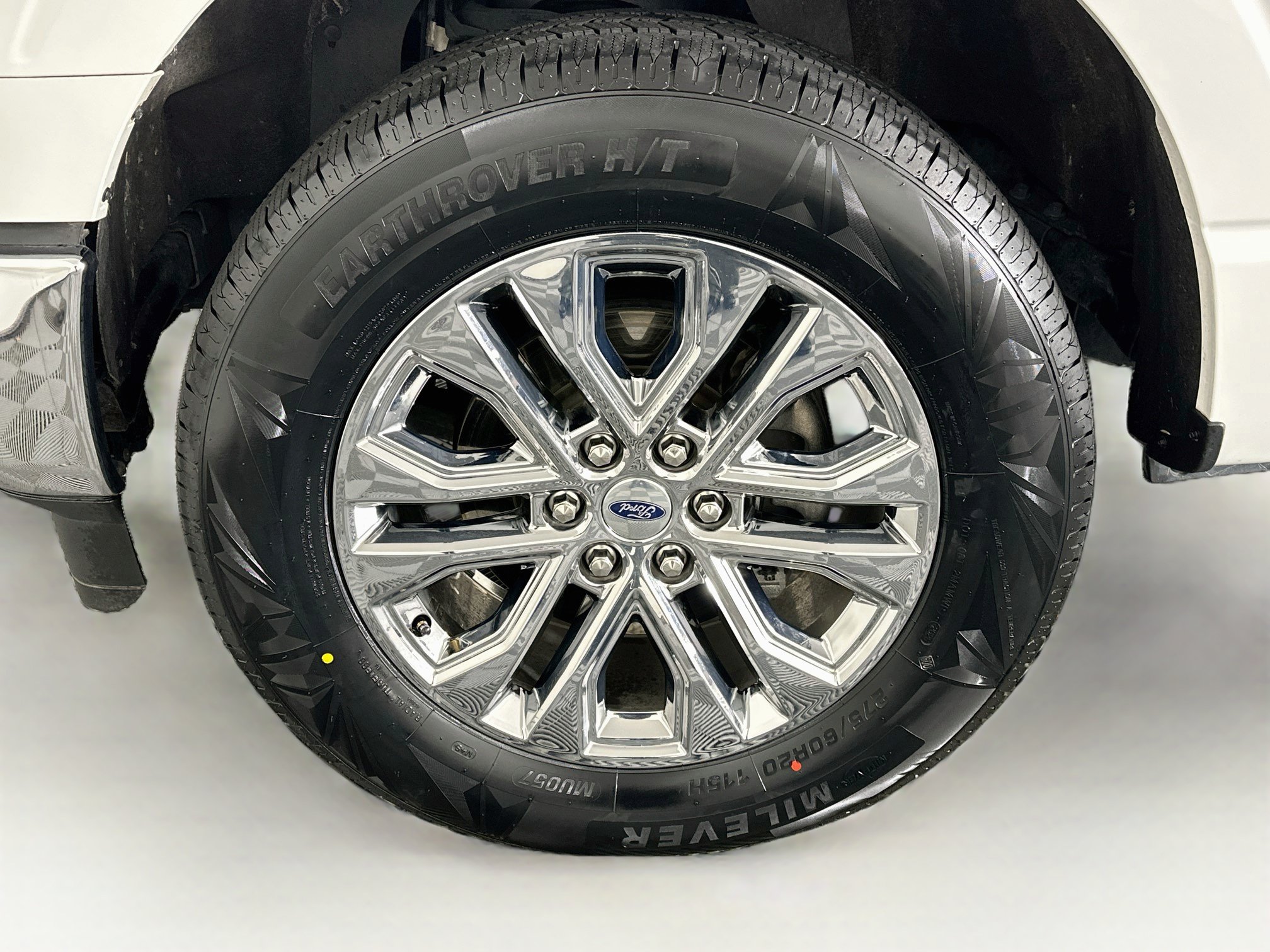 Used 2024 Ford F150 Lariat w/ FX4 Off-Road Package AWD/4WD image 11