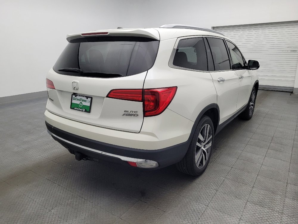 Used 2017 Honda Pilot Elite image 9