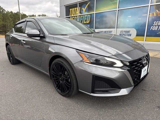 Used 2024 Nissan Altima 2.5 SL
