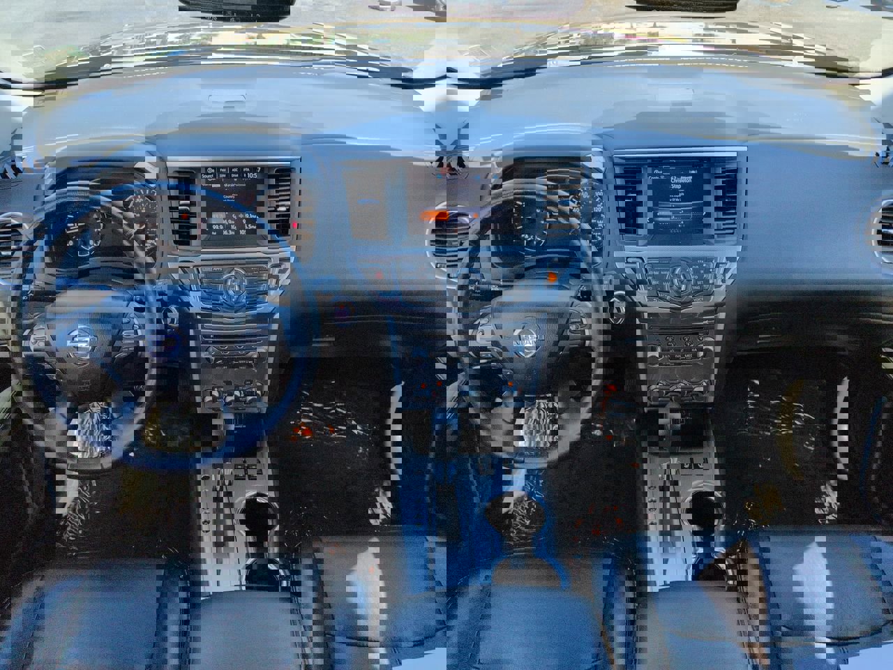 Used 2020 Nissan Pathfinder SL image 15