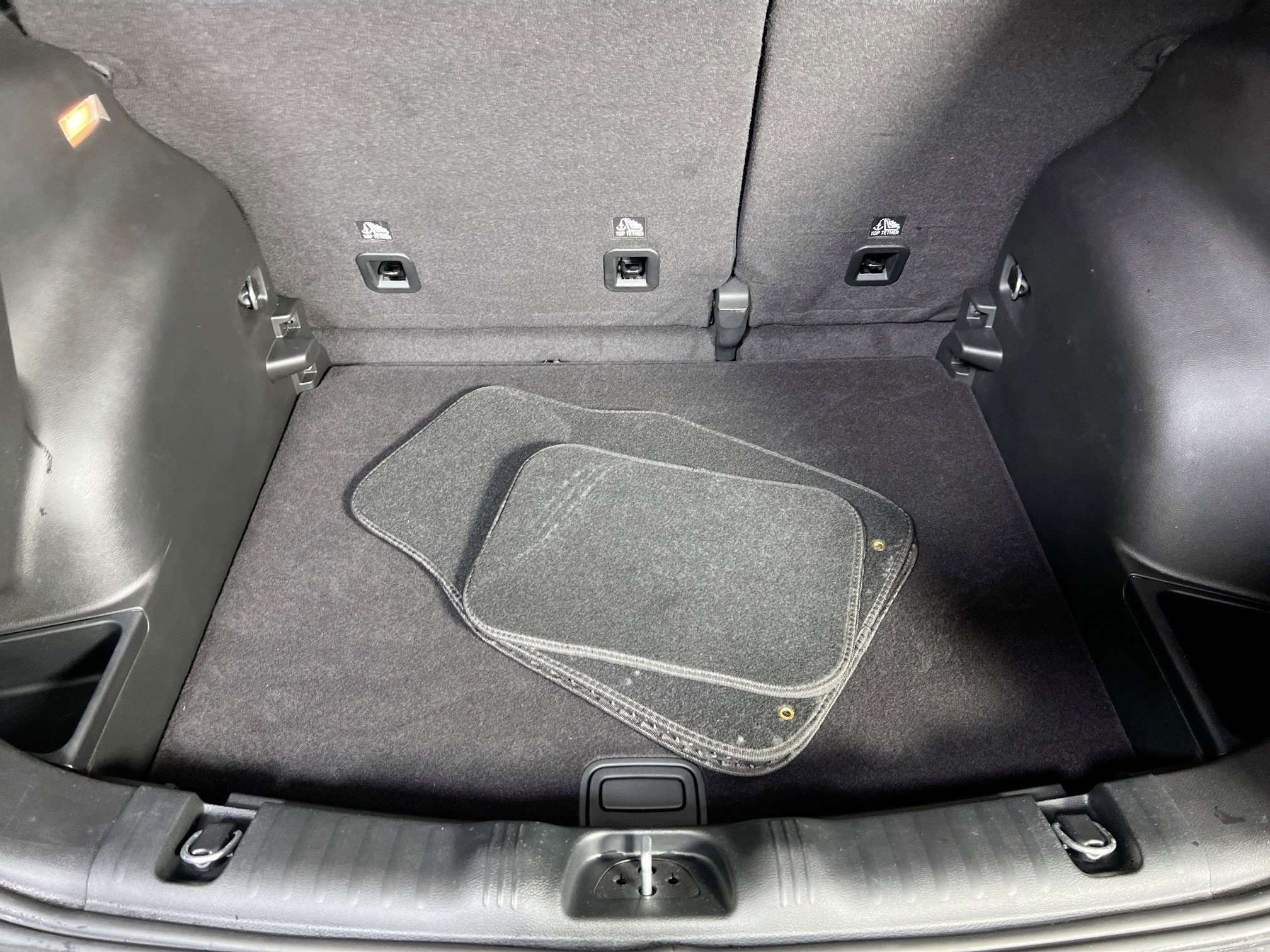 Used 2022 Jeep Compass Latitude w/ Convenience Group image 24