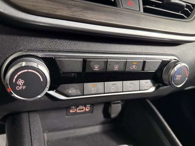 Used 2025 Nissan Altima 2.5 SV image 25