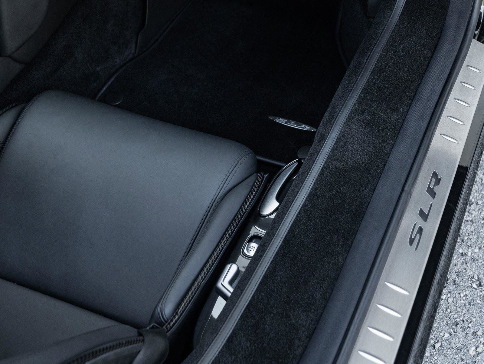 Used 2006 Mercedes-Benz SLR image 21