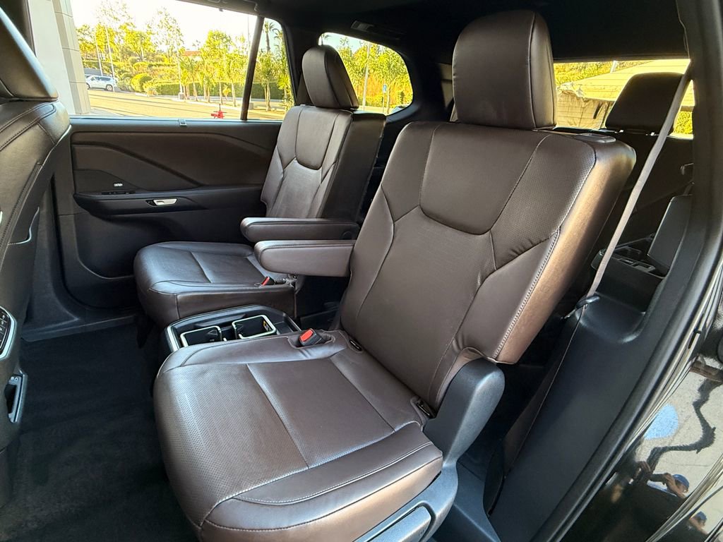 Certified 2024 Lexus TX 350 AWD w/ Captains Chair Package image 22