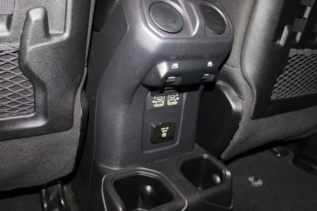 Used 2022 Jeep Wrangler Unlimited Rubicon image 11