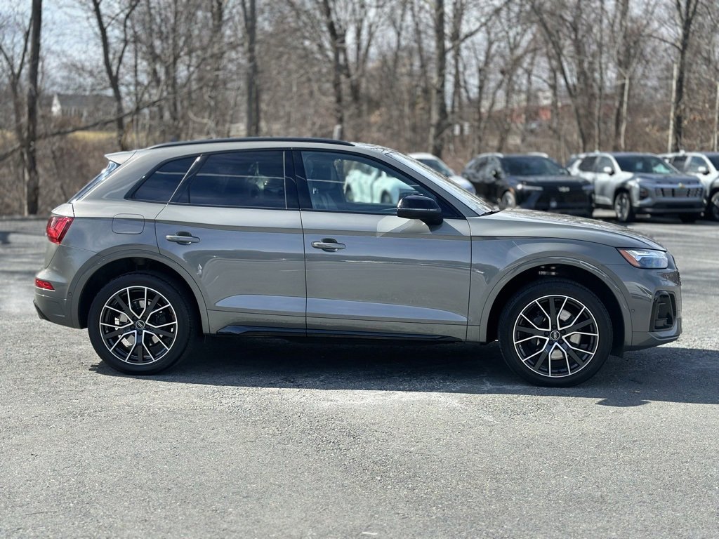 Used 2023 Audi SQ5 Prestige w/ Prestige Package image 8