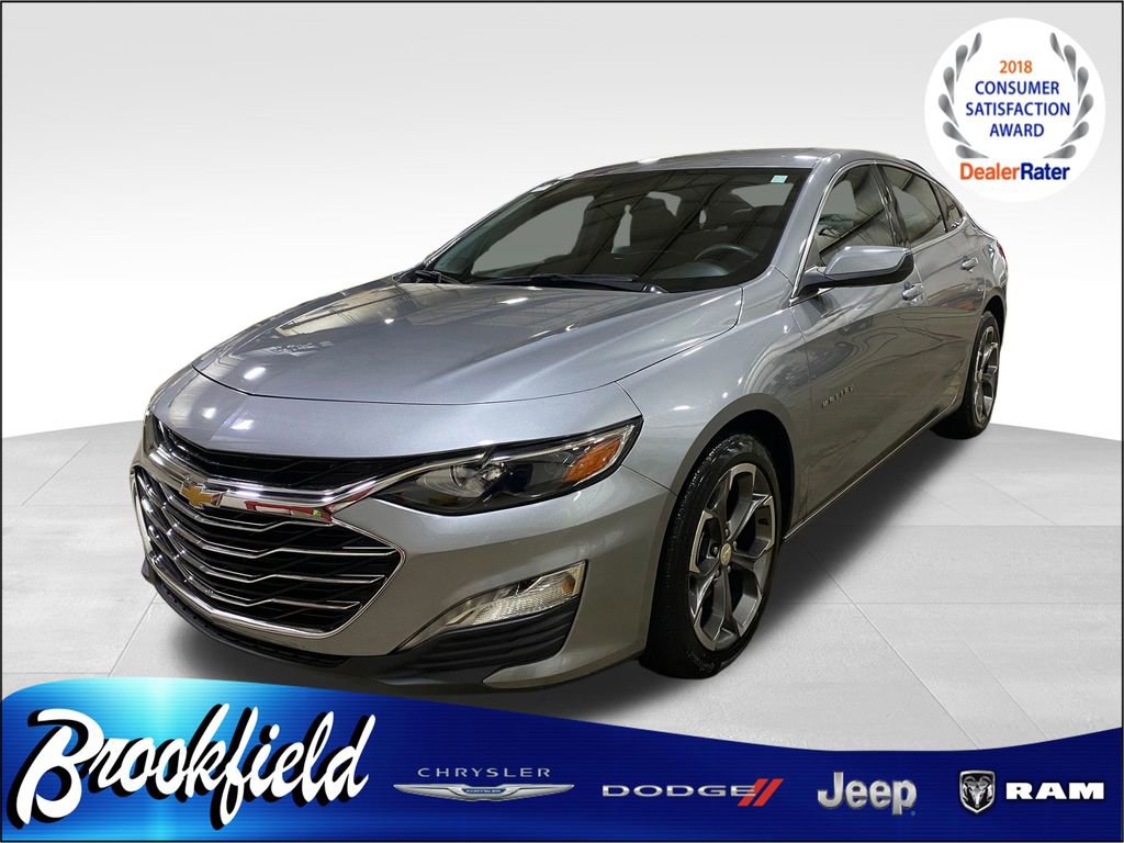 Used 2024 Chevrolet Malibu LT image 3