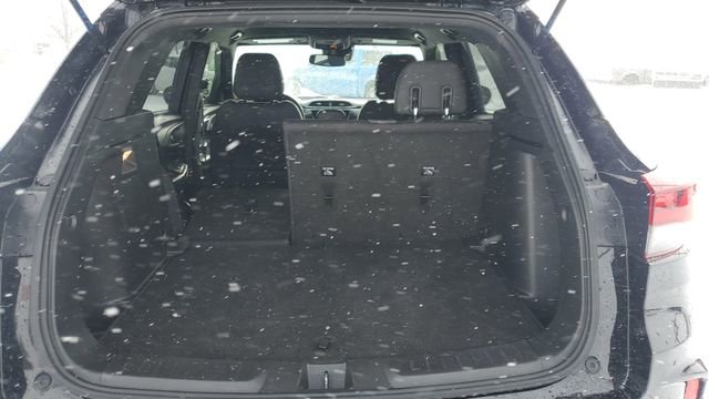 Used 2021 Chevrolet TrailBlazer RS w/ Convenience Package image 23