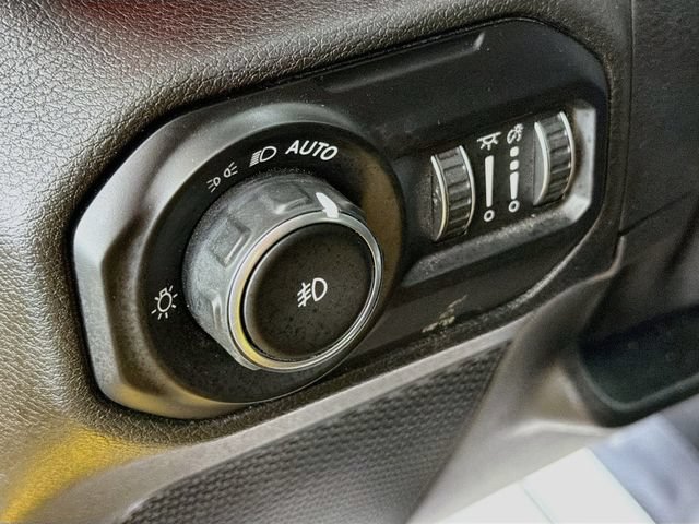 Used 2021 Jeep Wrangler Unlimited Rubicon AWD/4WD image 10