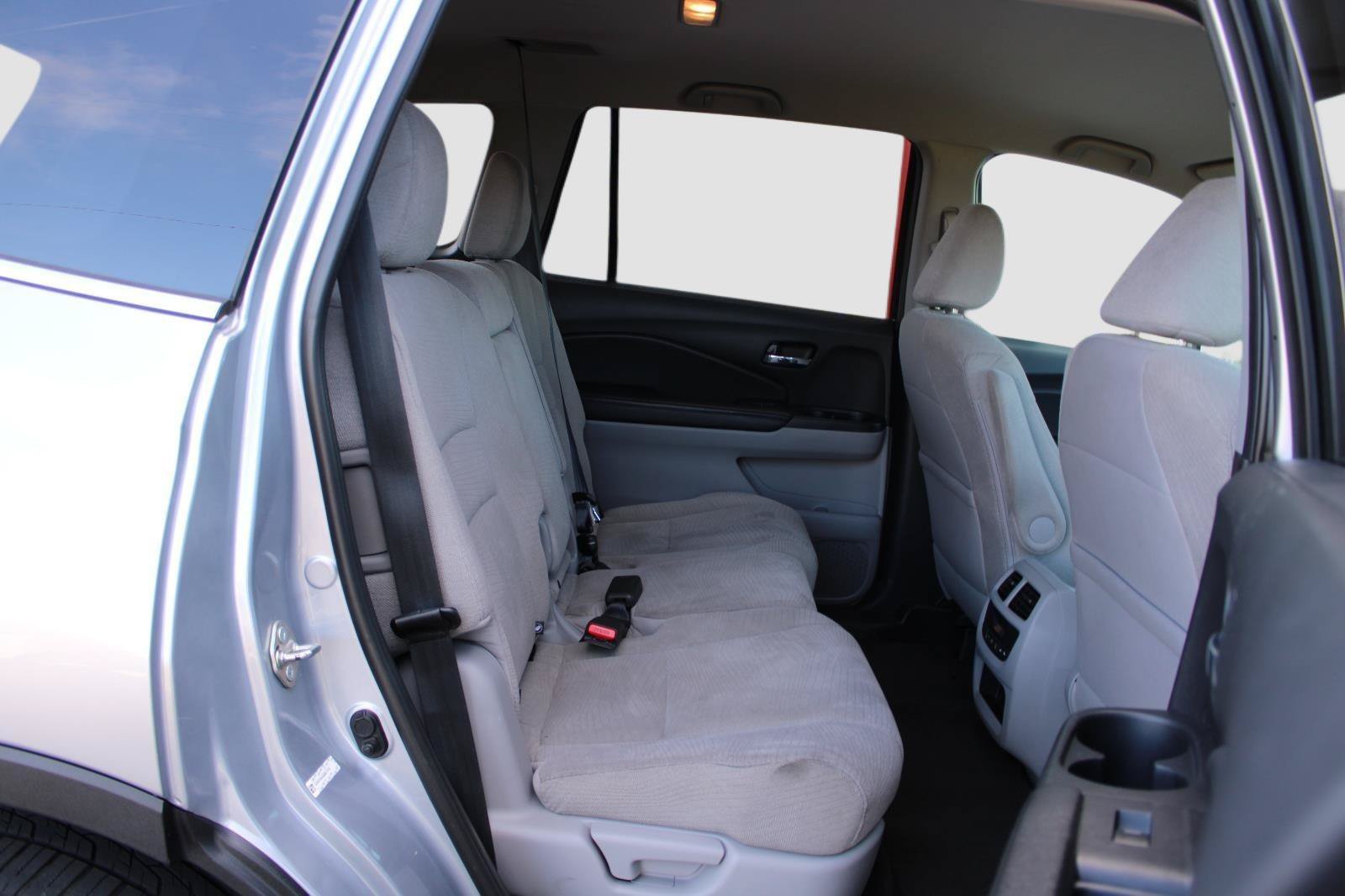 Used 2016 Honda Pilot EX image 38